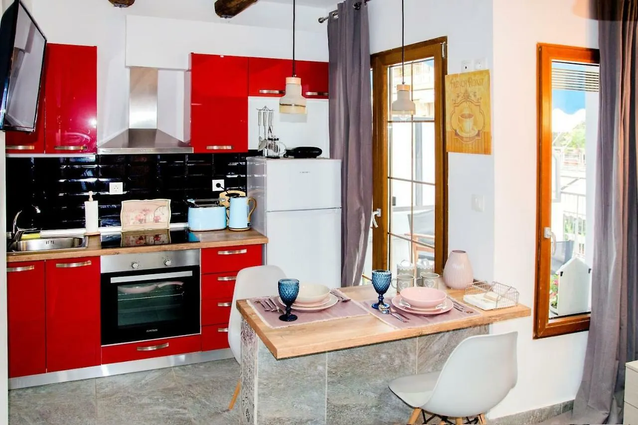 Super Stylish Studio Thessaloniki Apartment